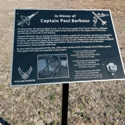 plaque-paul-barbour